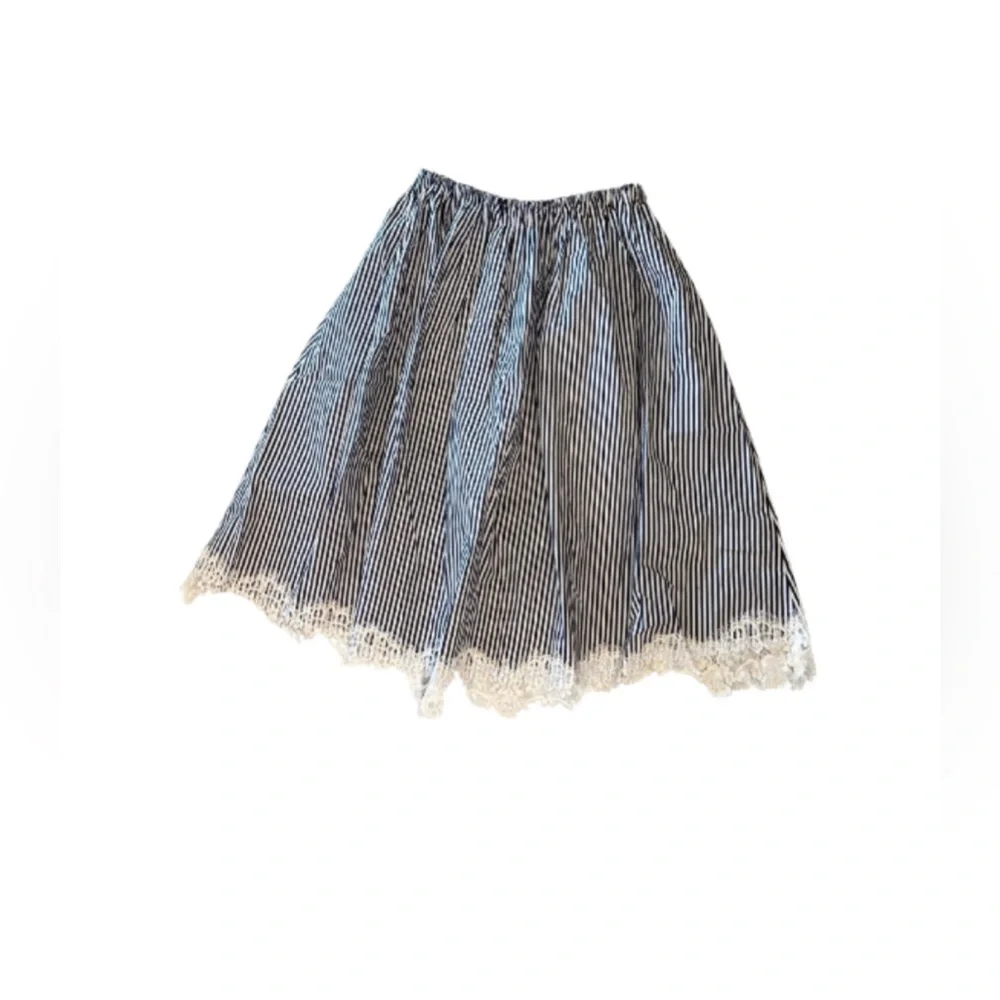 NWOT POL Blue White Striped Lace Trimmed Skirt Size Small - Picture 1 of 4